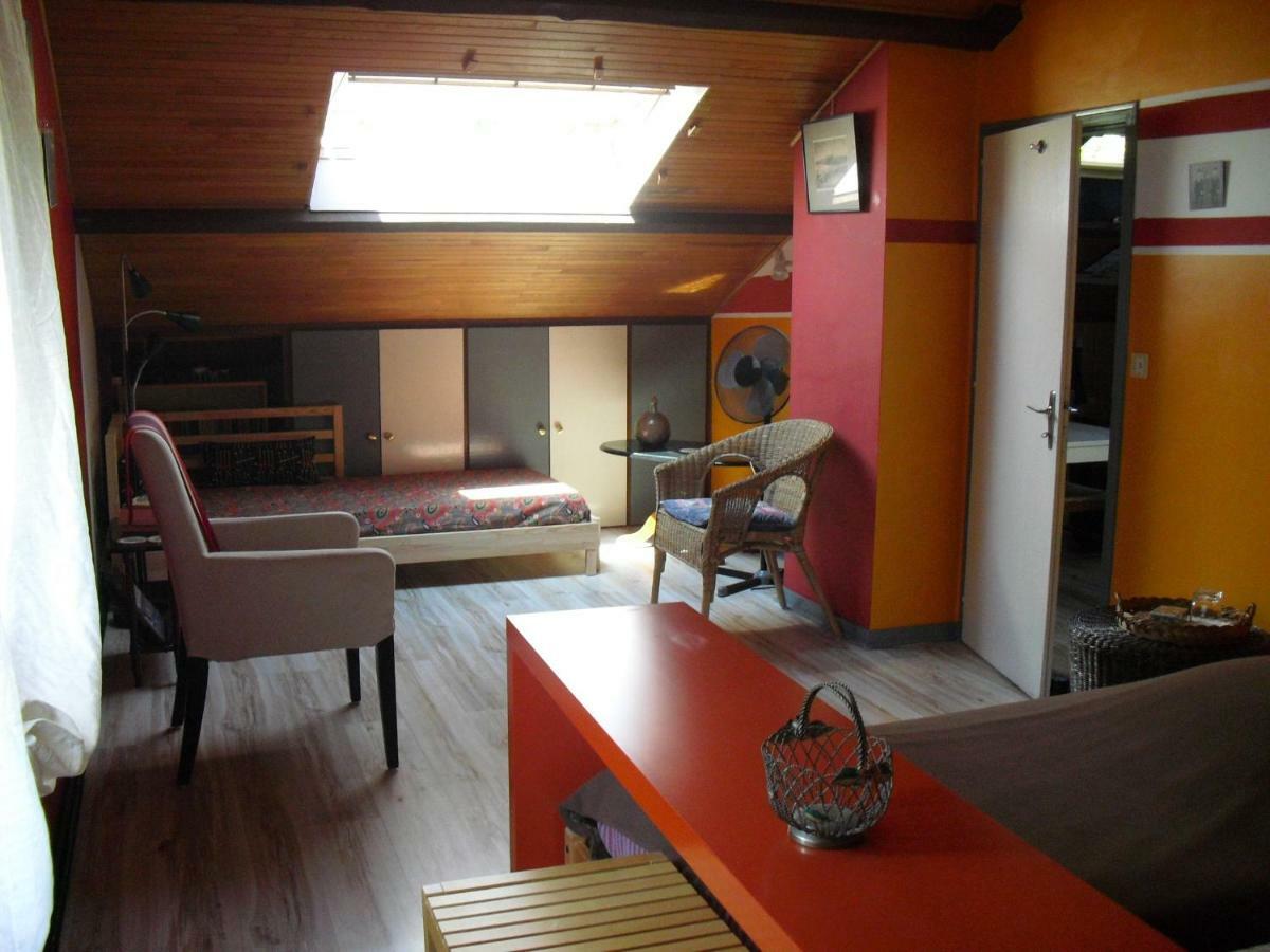 Fourbanne La Maison Imparfaite מראה חיצוני תמונה